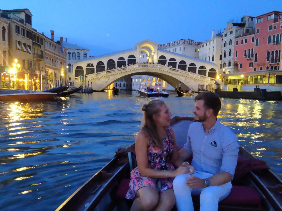 Historical Flat In Cannaregio, Venezia Bagian luar foto