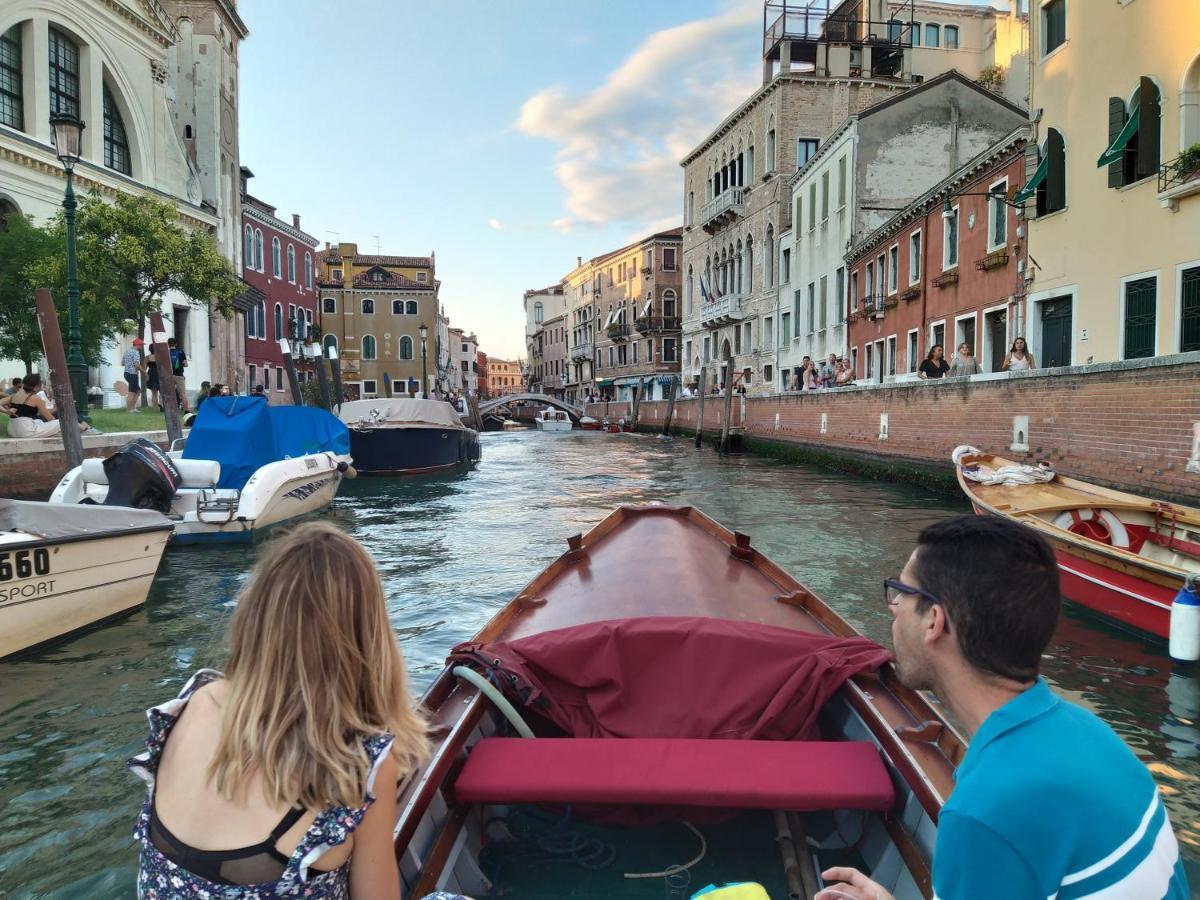 Historical Flat In Cannaregio, Venezia Bagian luar foto