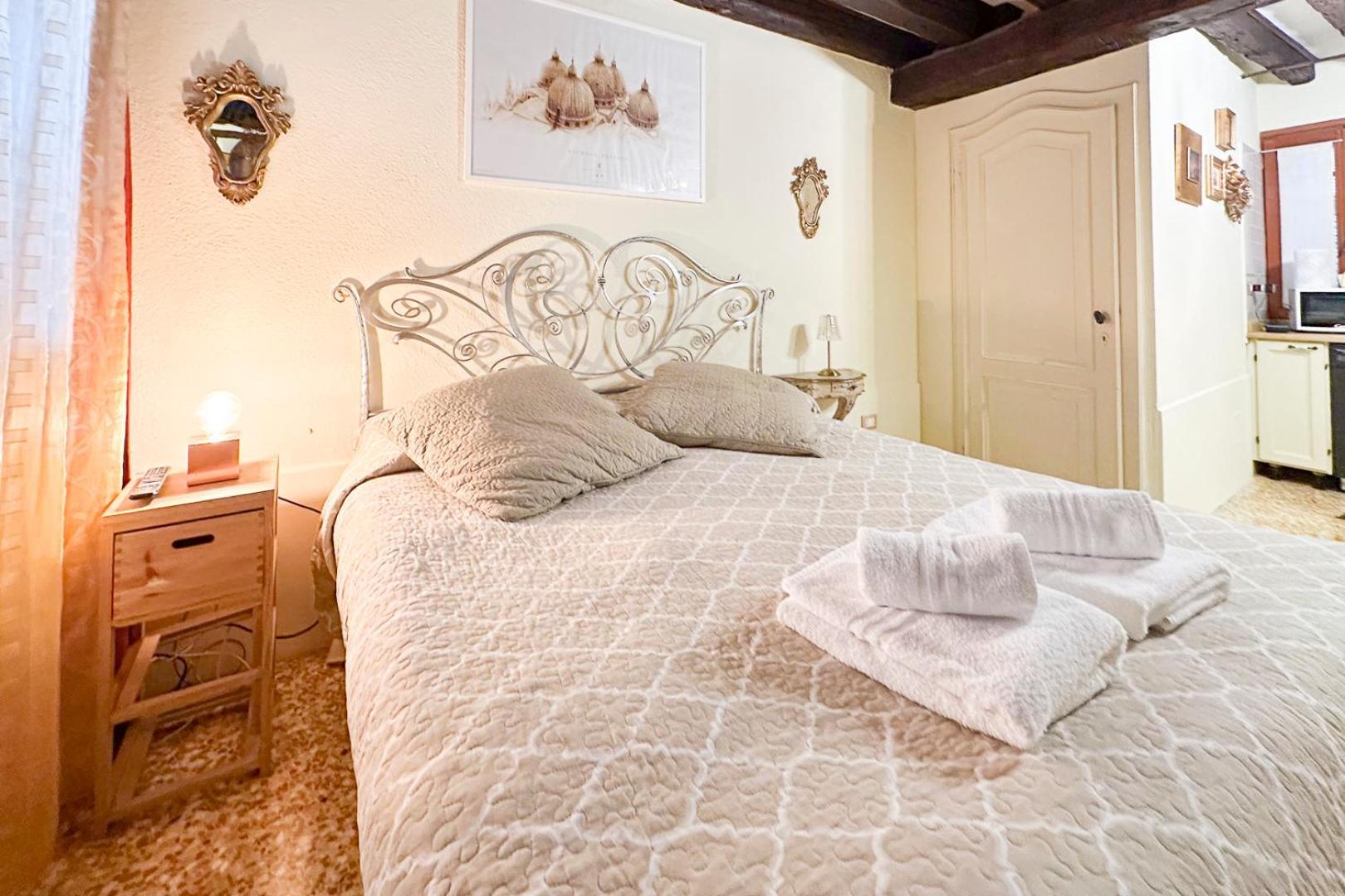 Historical Flat In Cannaregio, Venezia Bagian luar foto